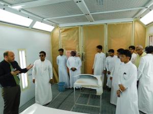 Students of the College of Engineering in Al-Qunfudhah Visit the Toyota Maintenance Center